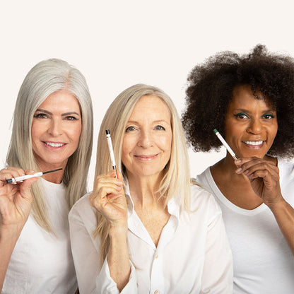 LÁPIS DE OLHOS EM GEL