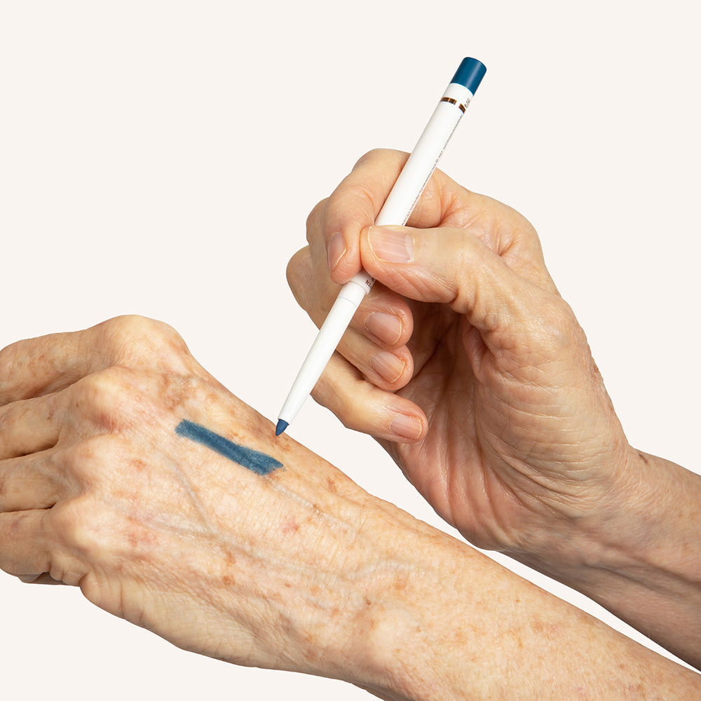 LÁPIS DE OLHOS EM GEL